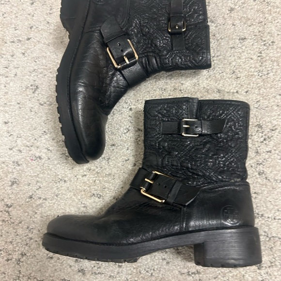 Tory Burch Sz 6 “Chrystie”Black Quilted Boots with Buckle Straps Great condition - Picture 3 of 16